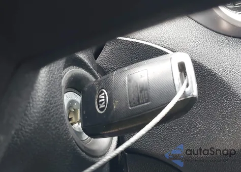 2020 Kia Sorento 2.4L Lx из США, поврежденный, VIN 5XYPG4A38LG628283